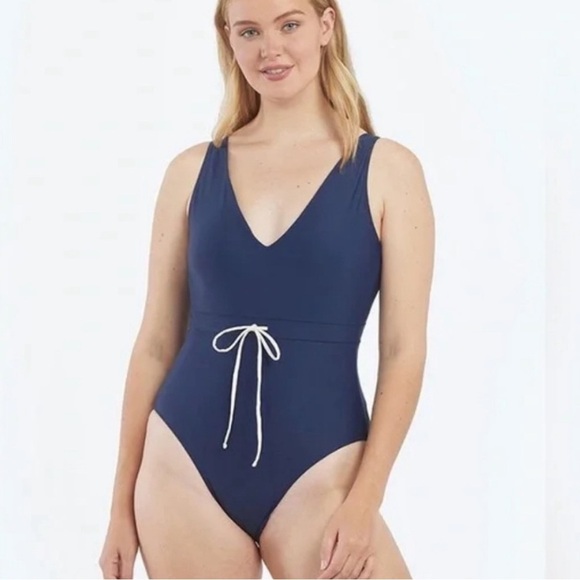 Summersalt Tie Waist Backflip One
Piece Swimsuit - Picture 4 of 6